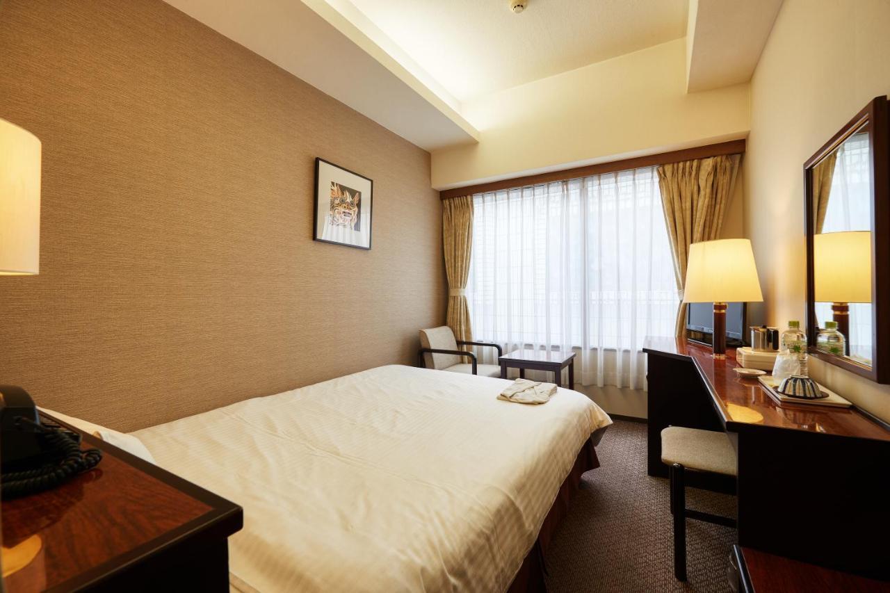 Ryukyu Sun Royal Hotel Naha Exterior foto