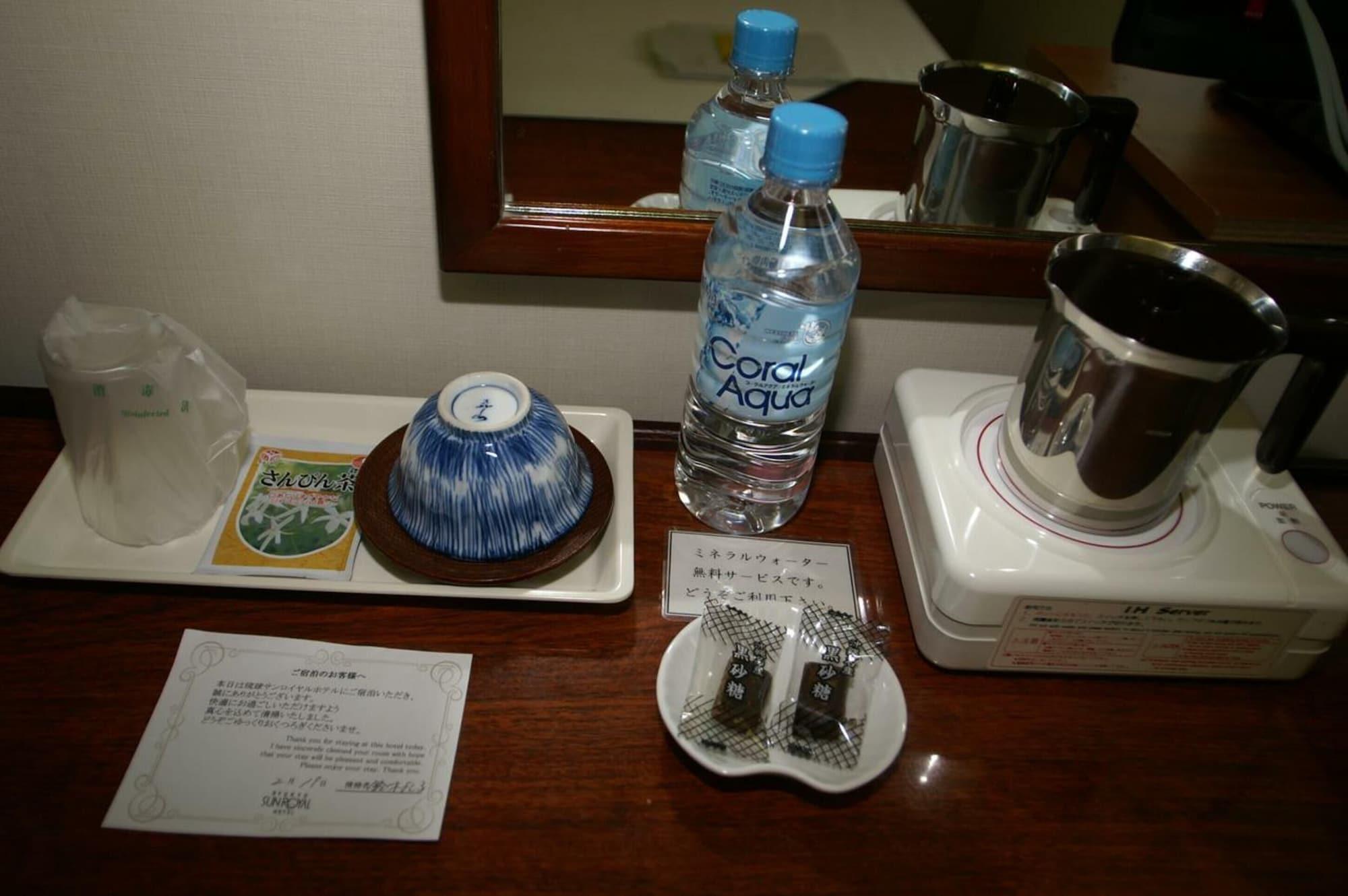 Ryukyu Sun Royal Hotel Naha Exterior foto